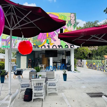 Atrium Hostel Design District Miami Exterior photo