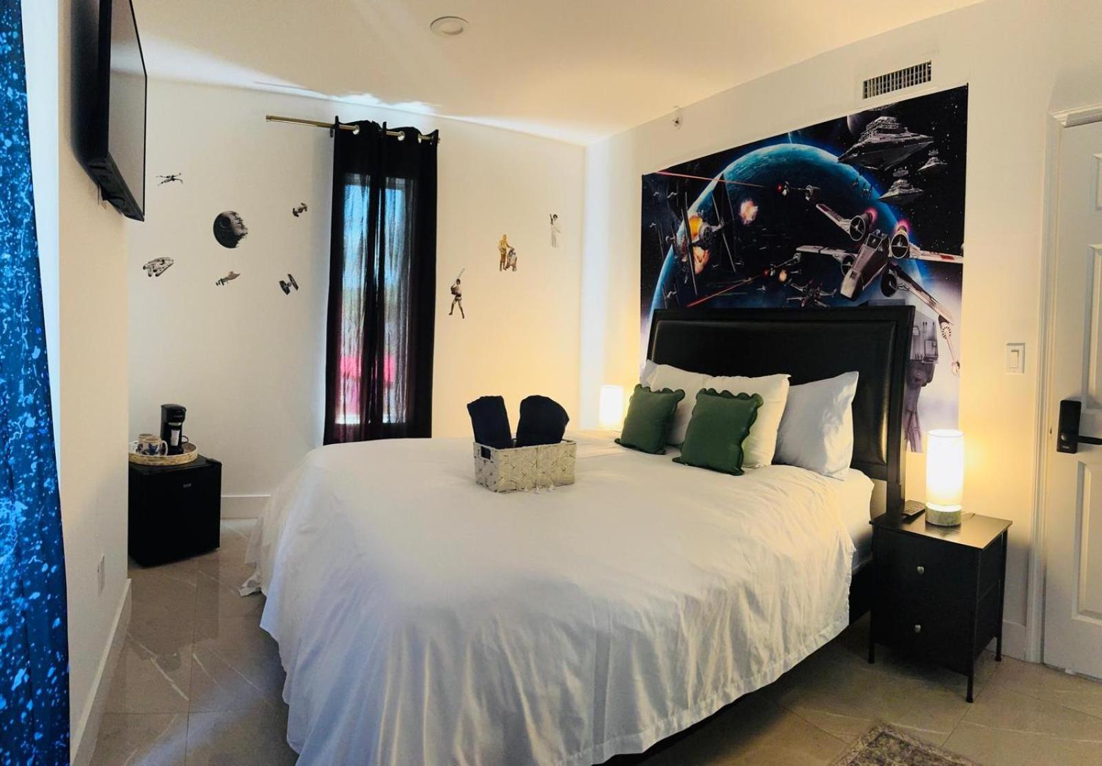 Atrium Hostel Design District Miami Exterior photo